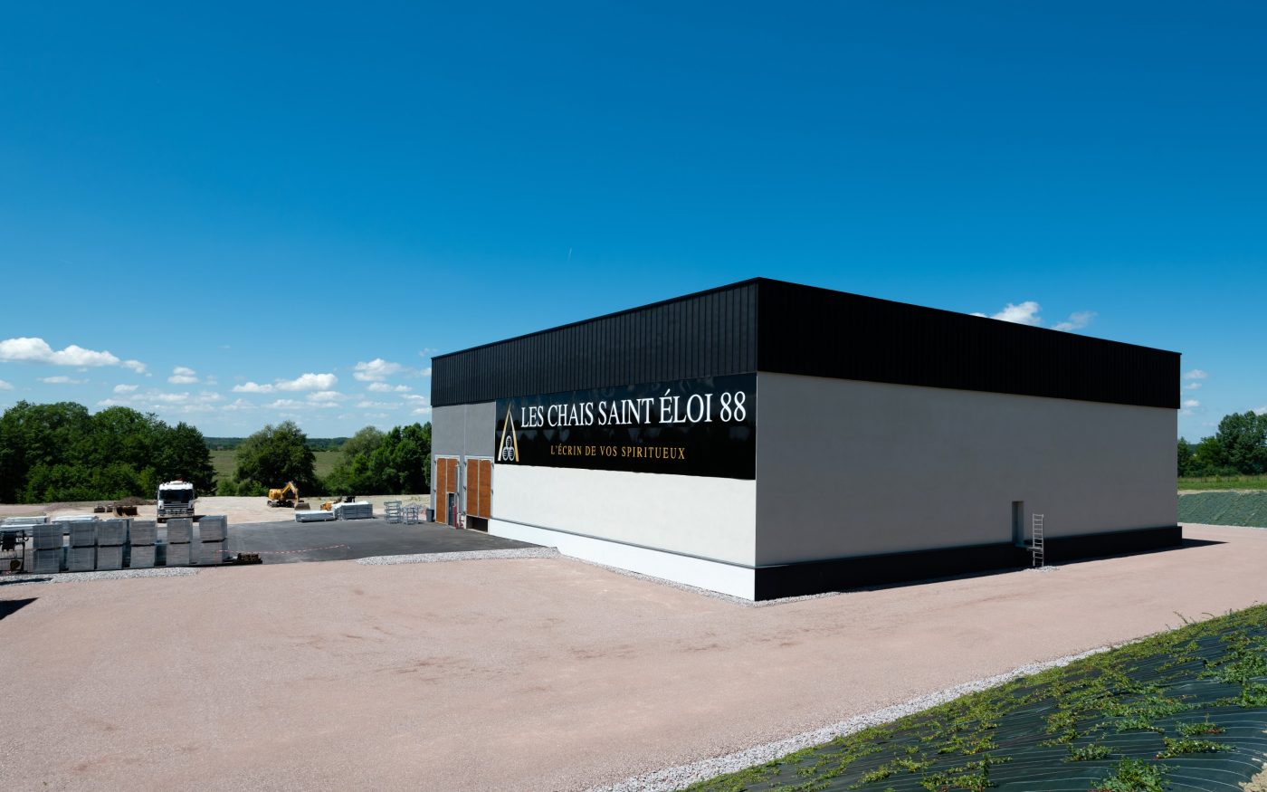 Chai Saint-Éloi, Les Forges (88) architecte Marsal Rousselot et Associés entreprise Peduzzi Bâtiment SAS Climamur® 42