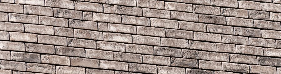 Bâtiment de 3 étages. Bâtiment Hephaistos 50,52,54,56 Route du rhin - Strasbourg. Brique Terca Pagus Illuzo Gris Noir