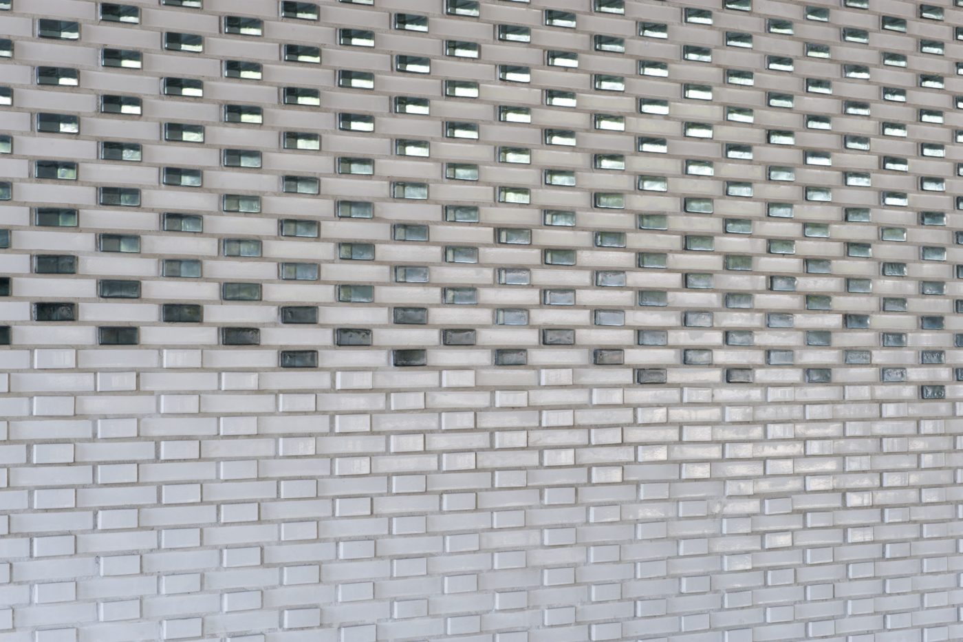 Espace de tri. CVAE, 1 place de la porte de Pantin 75019 PARIS. Brique Terca Emaillée Blanc.