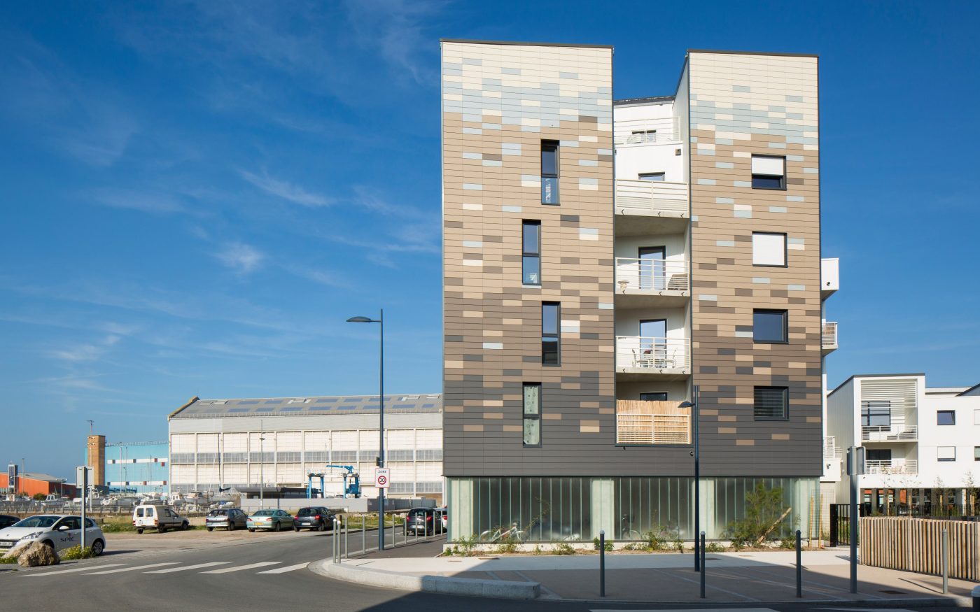 Logements collectifs Neptune Ilot C9 Dunkerque avec le bardage Agelite