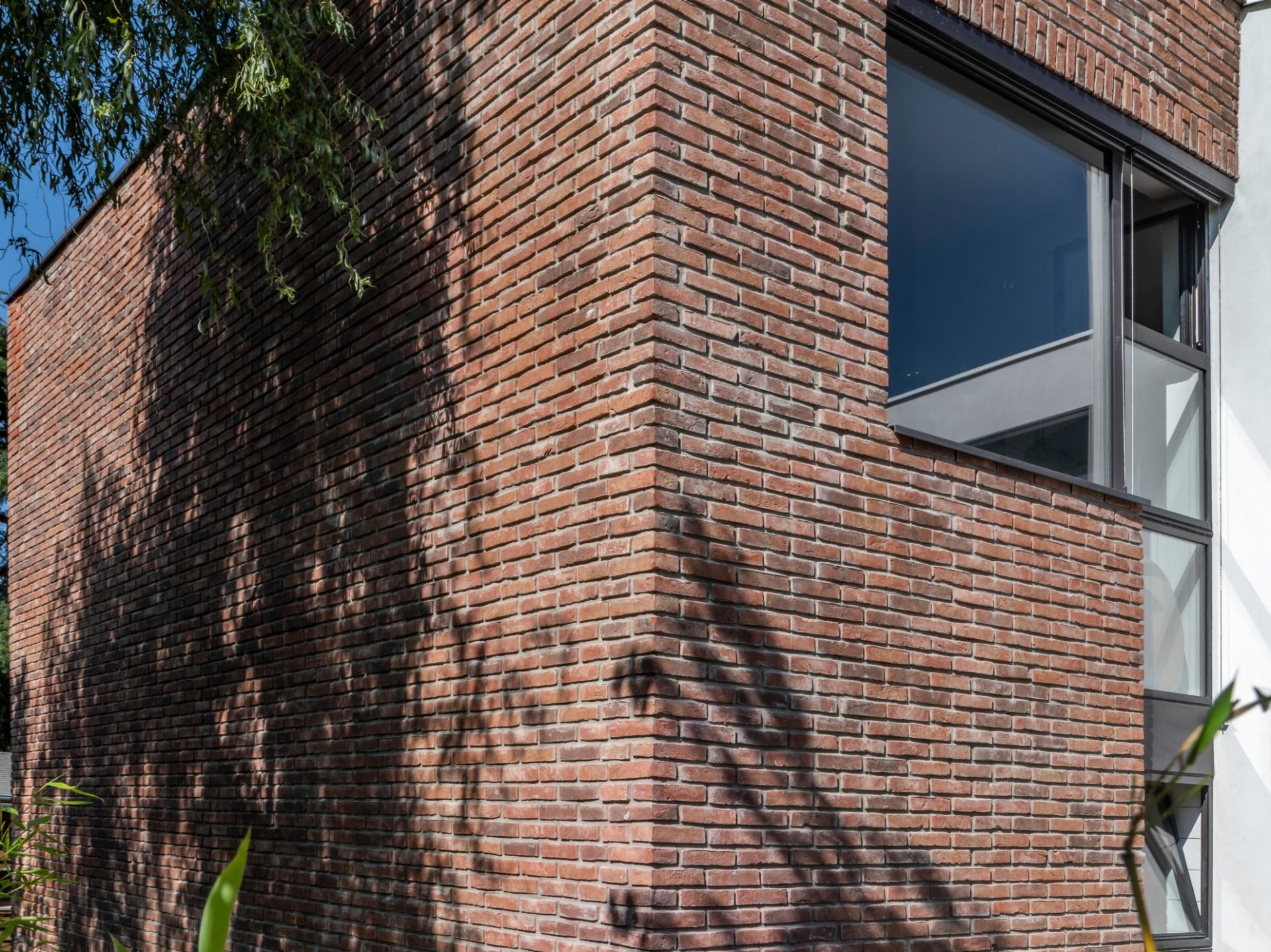 Foyer d'accueil médicalisé à Antony avec le système Kess et les briques Terca Pastorale