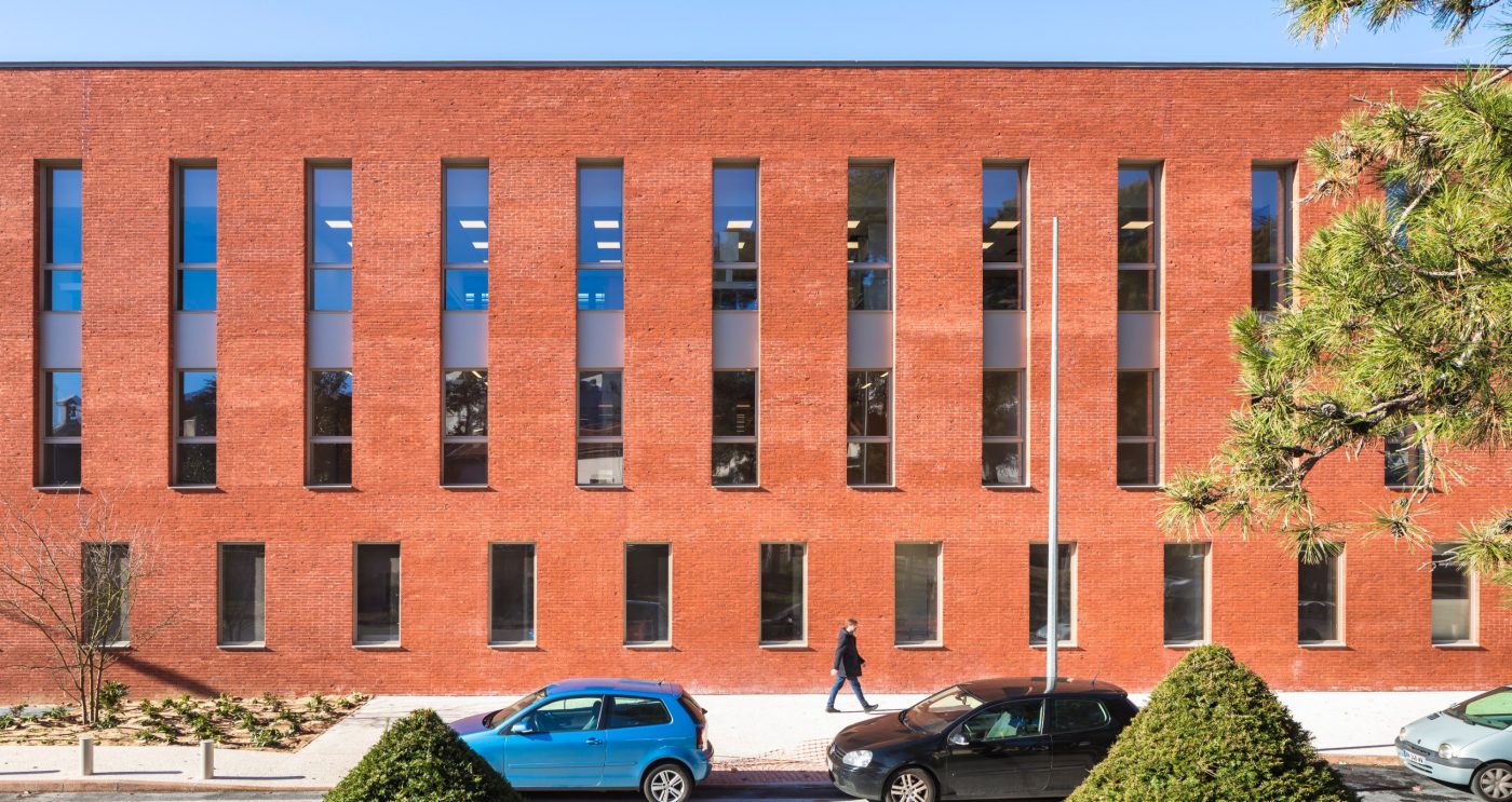 Centre européen nutrition santé - Lyon avec les briques Basia Paepesteen