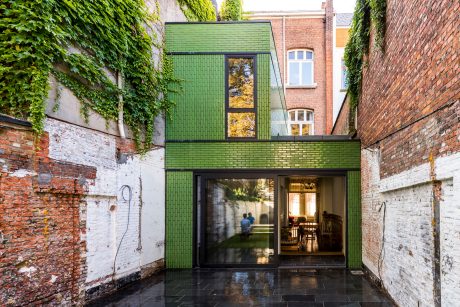 Maison, Zurenborf (Belgique) P8-Architecten, Hansi Ombregt, Schoten - Émaillée vert