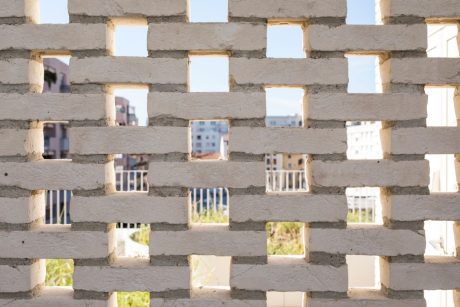 Groupe scolaire Rosa Parks, Villeurbanne (69) - architecte Brenac & Gonzalez & Associés, Julien Gonin brique Agora super blanc, pose à Joints Vifs®