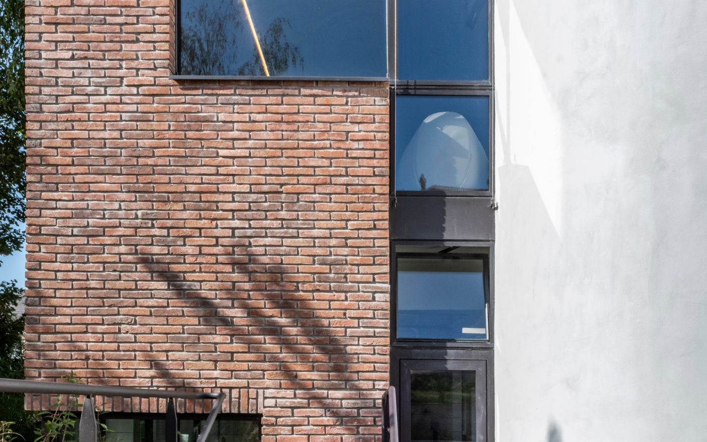 Foyer d'accueil Medicalise pour adultes autistes à Antony  avec la brique Patrimonia Pastorale sur le système de vêture Kess