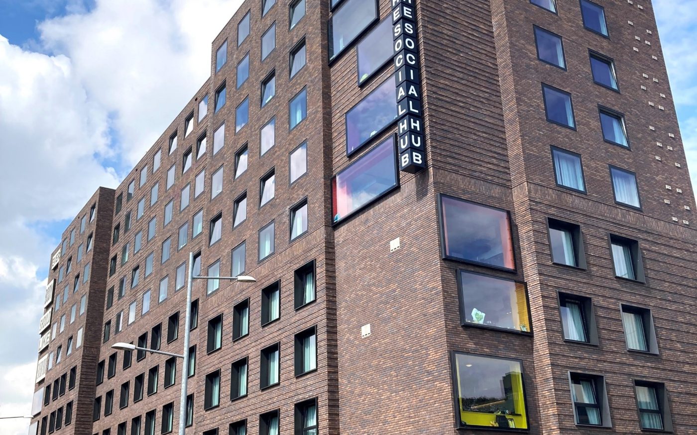 logement Collectif Les Allées Blanches avec la brique Agora gris agate et la brique de structure Porotherm CITIbric