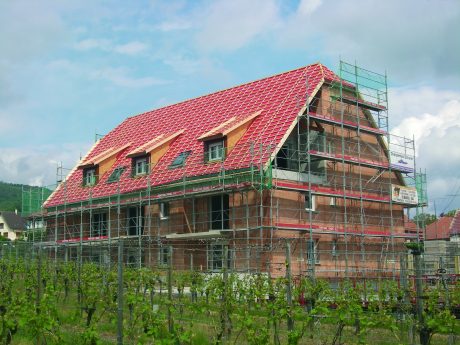 Logements collectifs avec un ecran de sous-toiture Koramic