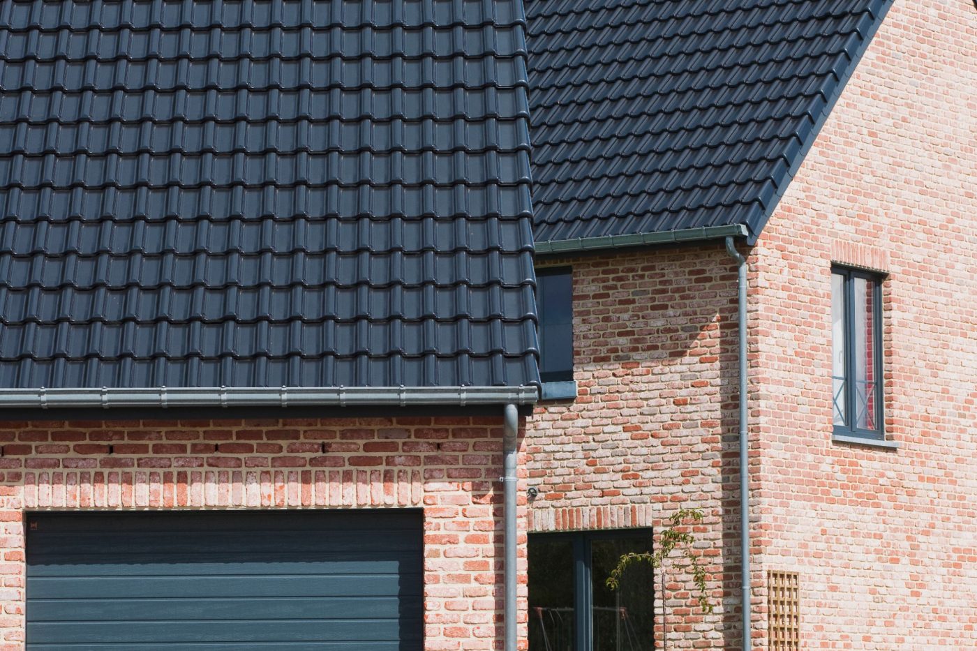 Maison individuelle - Tuile Panne et Panne TFP anthracite