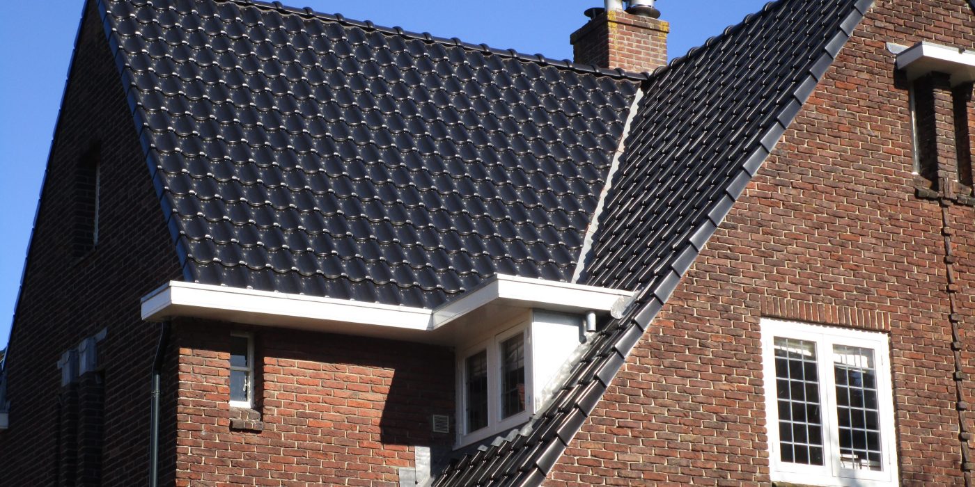 Maison individuelle - Tuile VHV Noir mat emaillé