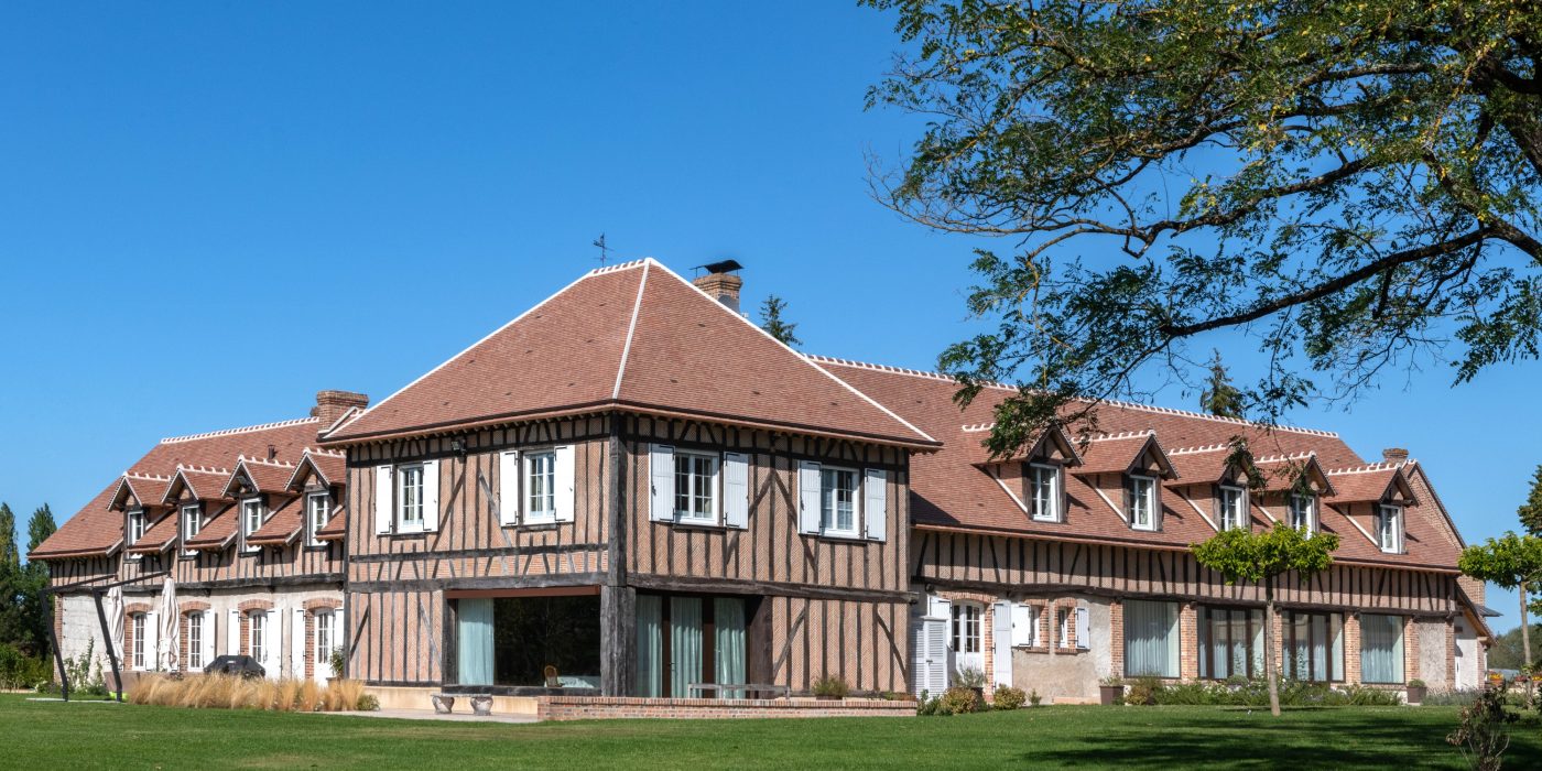 Maison individuelle à Sennely avec la tuile Aléonard Saint-Vincent Ambre clair