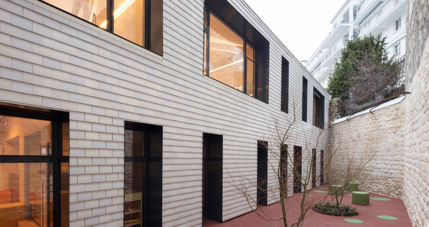 Villa Vauvenargues Paris - Plate 301 Blanc émaillé