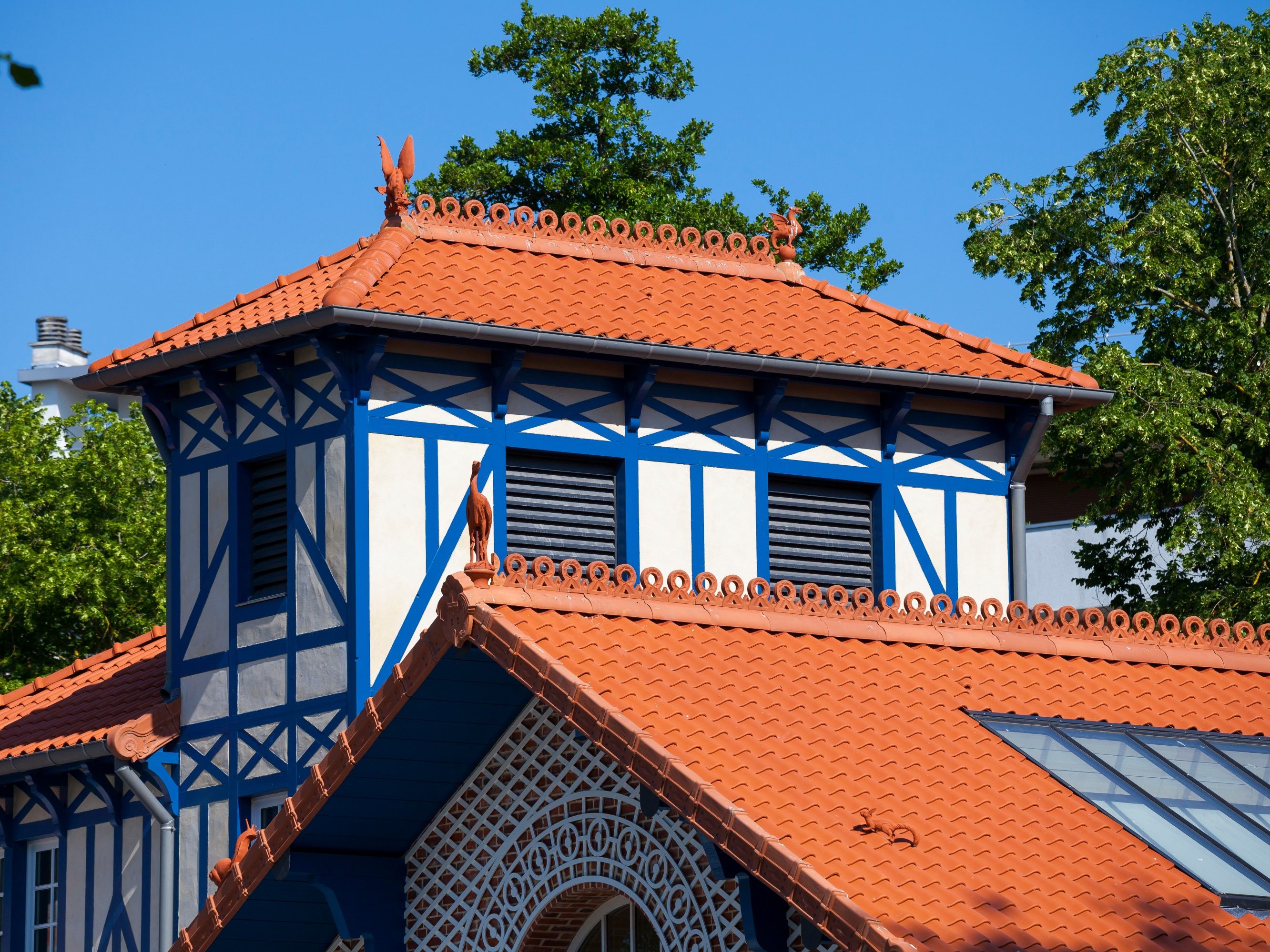 Restaurant Le Pavillon Bleu à Amiens avec les tuiles Vieille Panne 451 Rouge