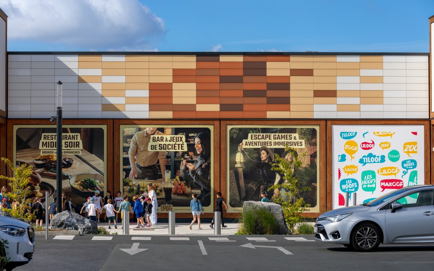 Rénovation façade Auchan Roncq avec Bardage Argeton