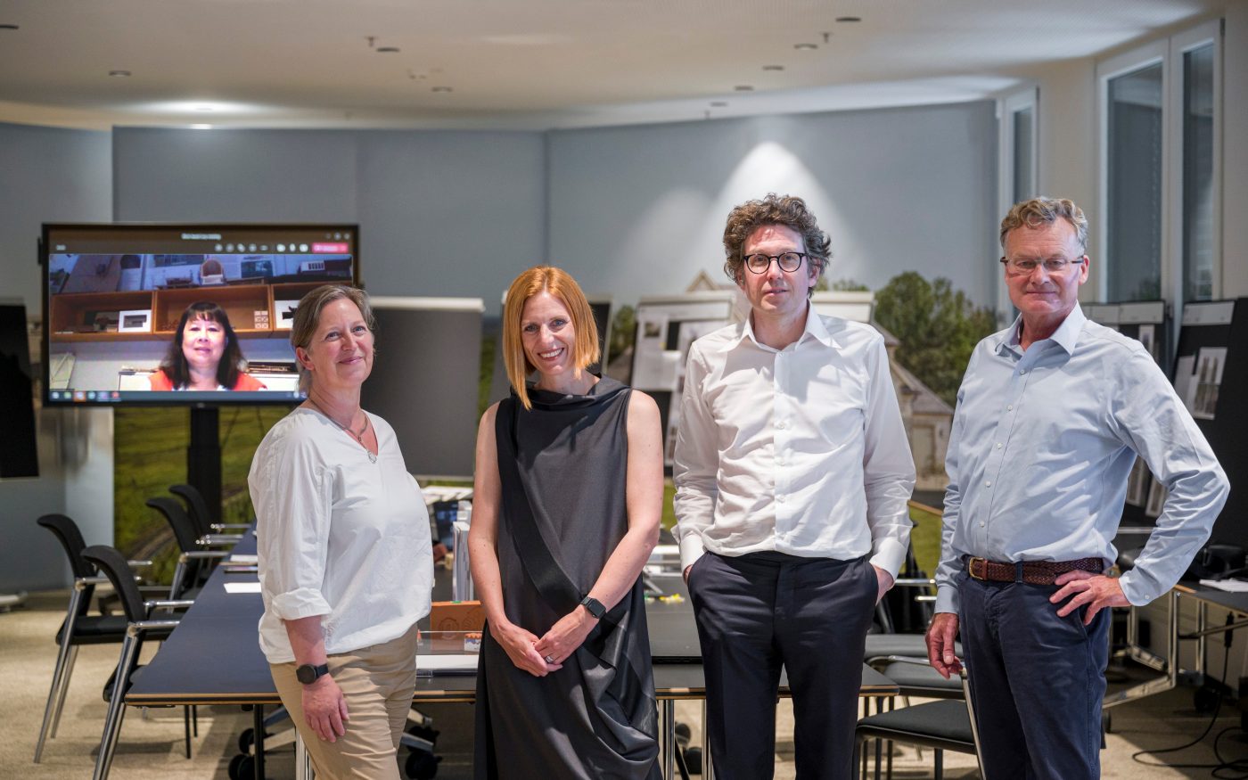 Meeting of the Jury members to select the winners out of 50 nominated projects 2022. Jury members: Brigitte Shim. Shim Sutcliffe Architects (CA). Tina Gregoric. Dekleva Gregoric Architects (SI). Ingrid van der Heijden. CIVIC Architects (NL). Jesper Gottlieb. Gottlieb Paludan Architects (DK). Wilfried Kuehn. Kuehn Malvezzi Architects (DE)