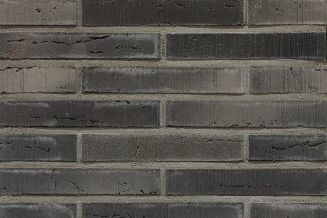 Central Brick à Lyon avec la brique Terca Linnaeus noir graphite