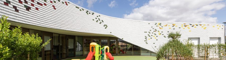 crèche simone de beauvoir à liévin avec tuiles émaillées aléonard
