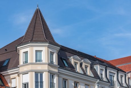 Logements collectifs Ensemble Capitales à Plessis-Robinson avec les tuiles Vauban 2 Droite Rouge, Brun et Ardoisé