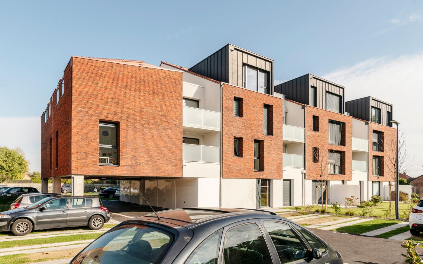 Logements colletifs sur 2 ou 3 niveaux. 2 avenue delattre de tassignies 59350 ST ANDRE LEZ LILLE. Porotherm CITIbric, Koramic datura rouge, Terca Pagus brun rouge illuzo.
