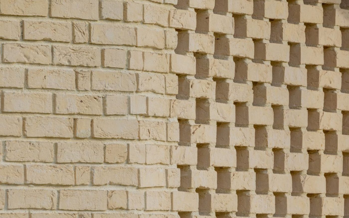 Ateliers municipaux à Ouville-la-Rivière réalisé avec forum coloris branco