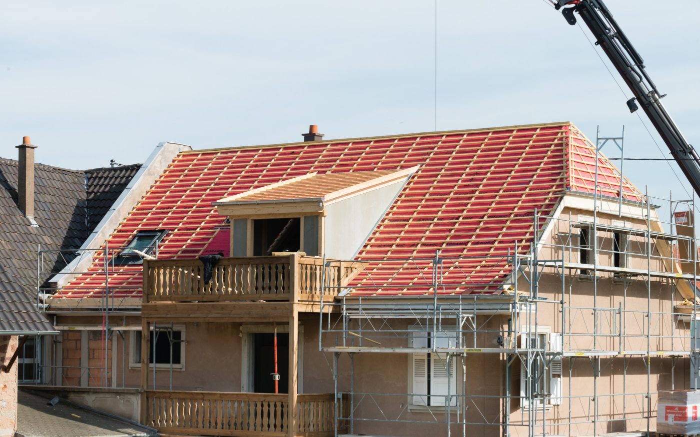 Maison individuelle avec deux étages. 67310 TRAENHEIM. Tuile Koramic Vauban 2 Ecaille Nuagé.