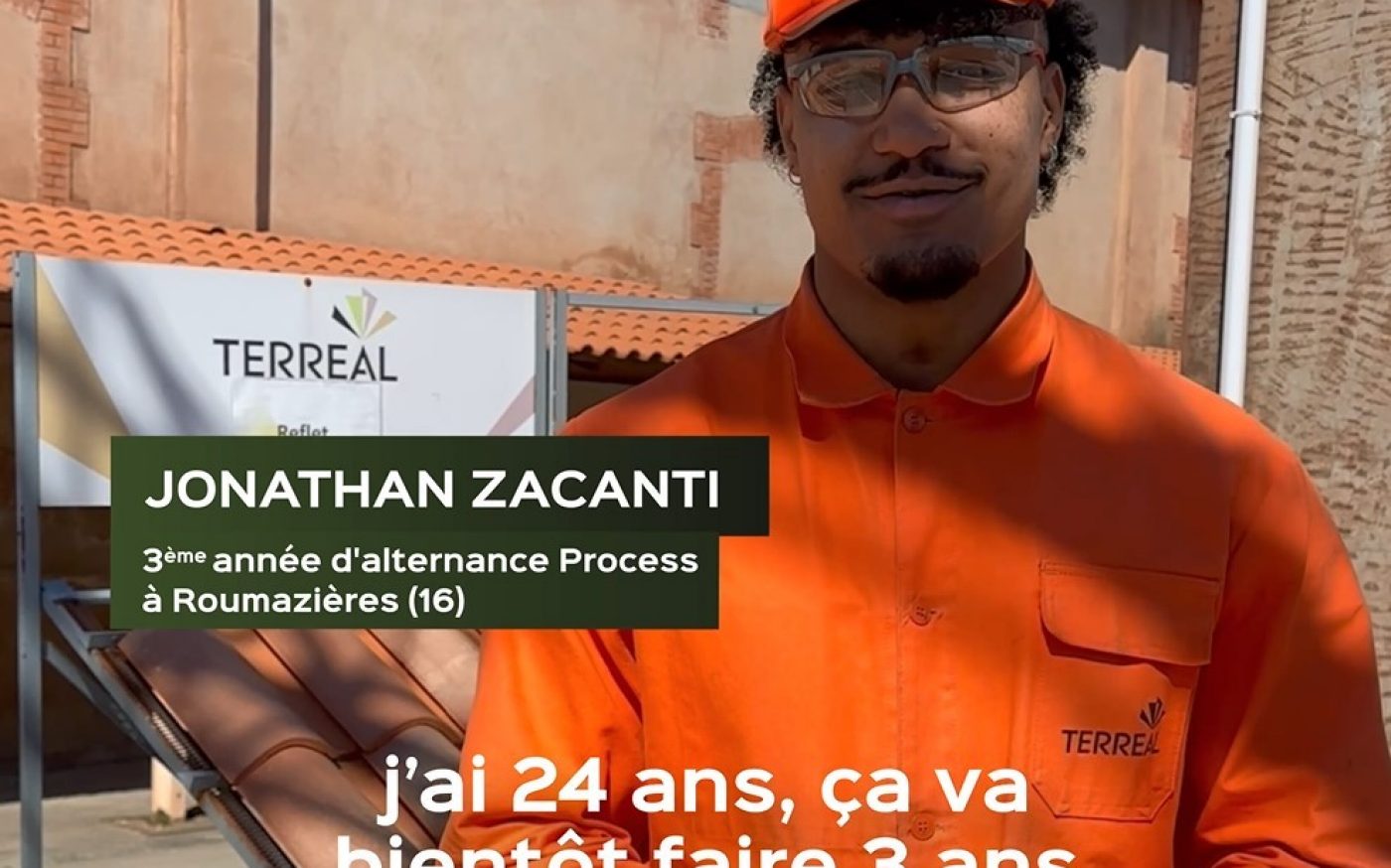 Jonathan Zacanti,  apprenti service Process à Roumazières (16)