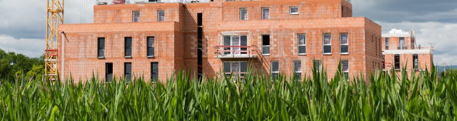 Immeuble en maçonnerie roulée. Résidence la Clef des Champs, Route de Strasbourg  67087 ACHENHEIM. Brique Porotherm CITIbric, Brique à Bancher.