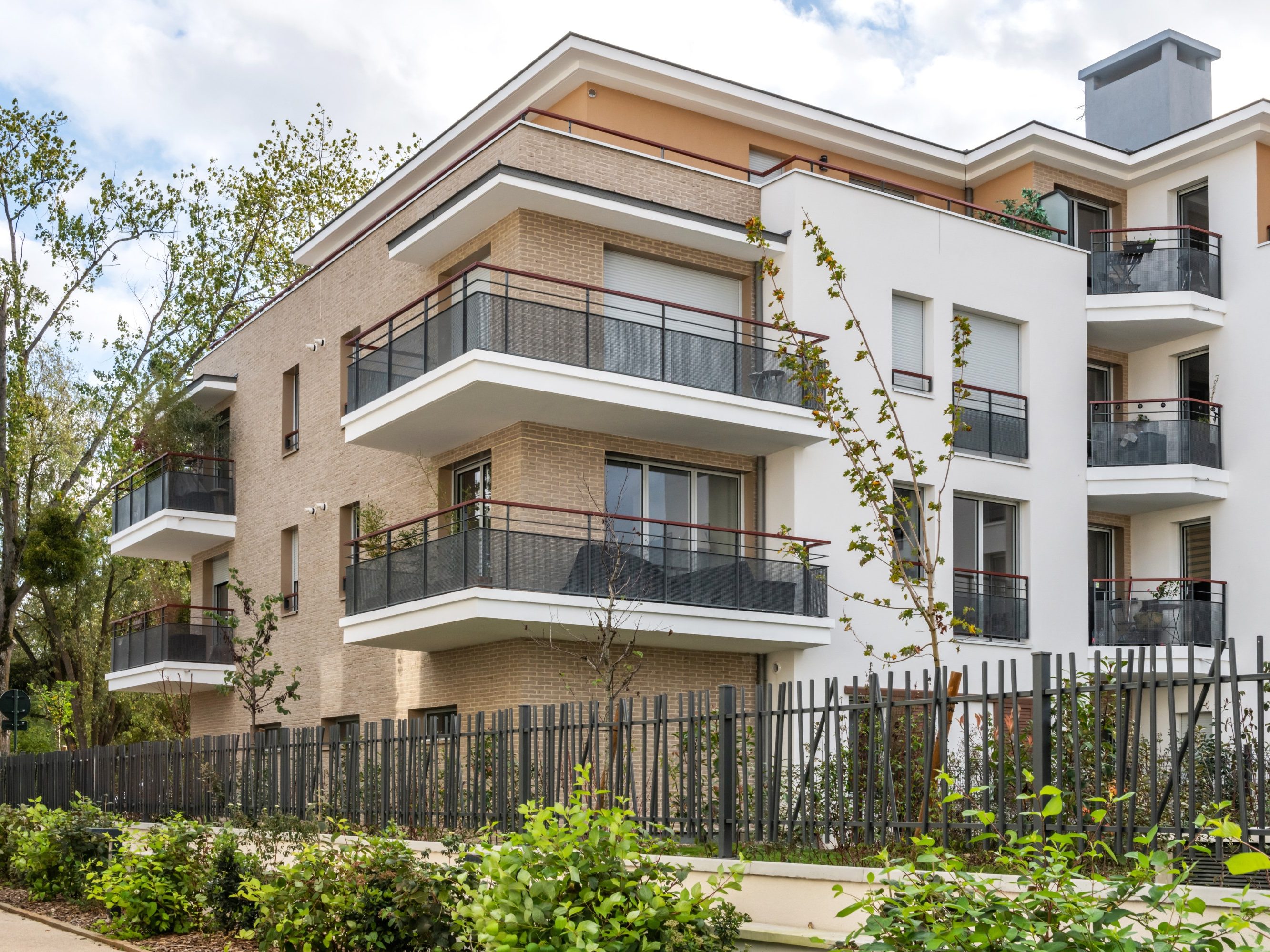 190 Logements Collectifs à L'Isle Adam - Agence DDA Architectes Alain Derbesse - avec les briques Forum prata et les briques de structure Porotherm CITIbric