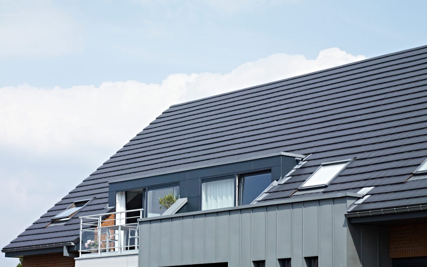 Nouvelle construction appartement à Laarne avec Tuile Koramic Actua Ardoisé
