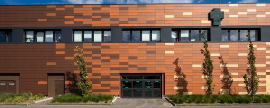 Argeton RENOVATION CENTRE COMMERCIAL AU SHOPPING BARDAGE ARGETON ET TERREAL UTILISATION BARDAGE EXISTANT LOCI ANIMA FREDERIC DARBOIS Monde Monde 15 ARGELITE