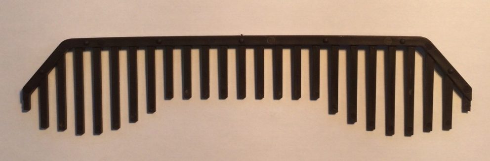 FR_MKT_PHO_PSH_KOR_6070279 grille chatiere OPTIMA.JPG