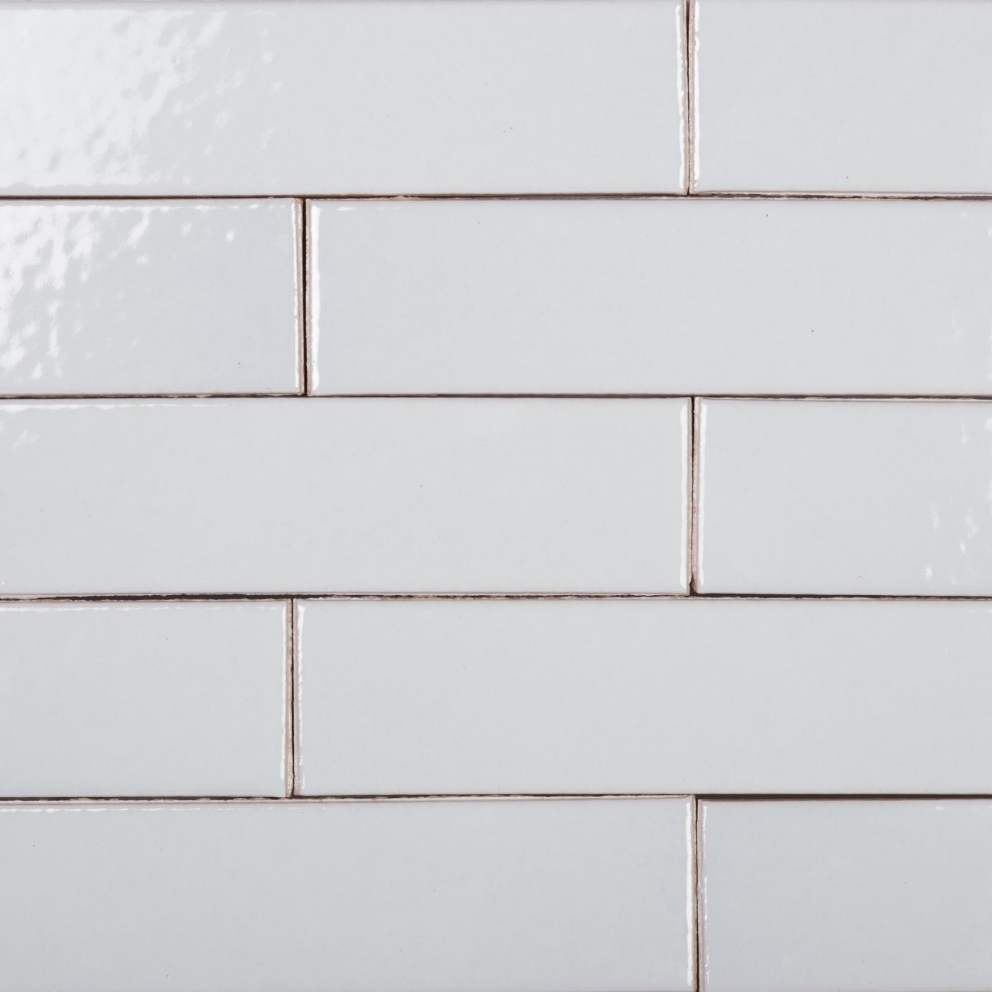 Plaquettes émaillées collées épiderme lisse blanc brillant