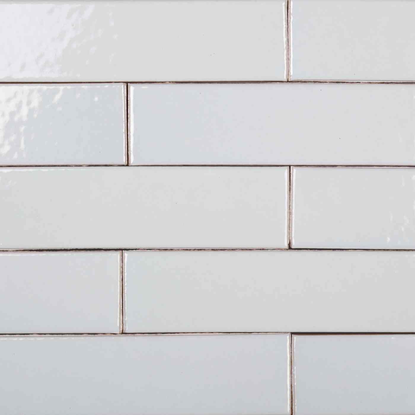 Plaquettes émaillées collées épiderme lisse blanc brillant