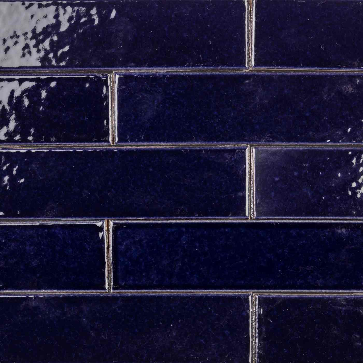 Plaquettes émaillées collées épiderme lisse bleu cobalt