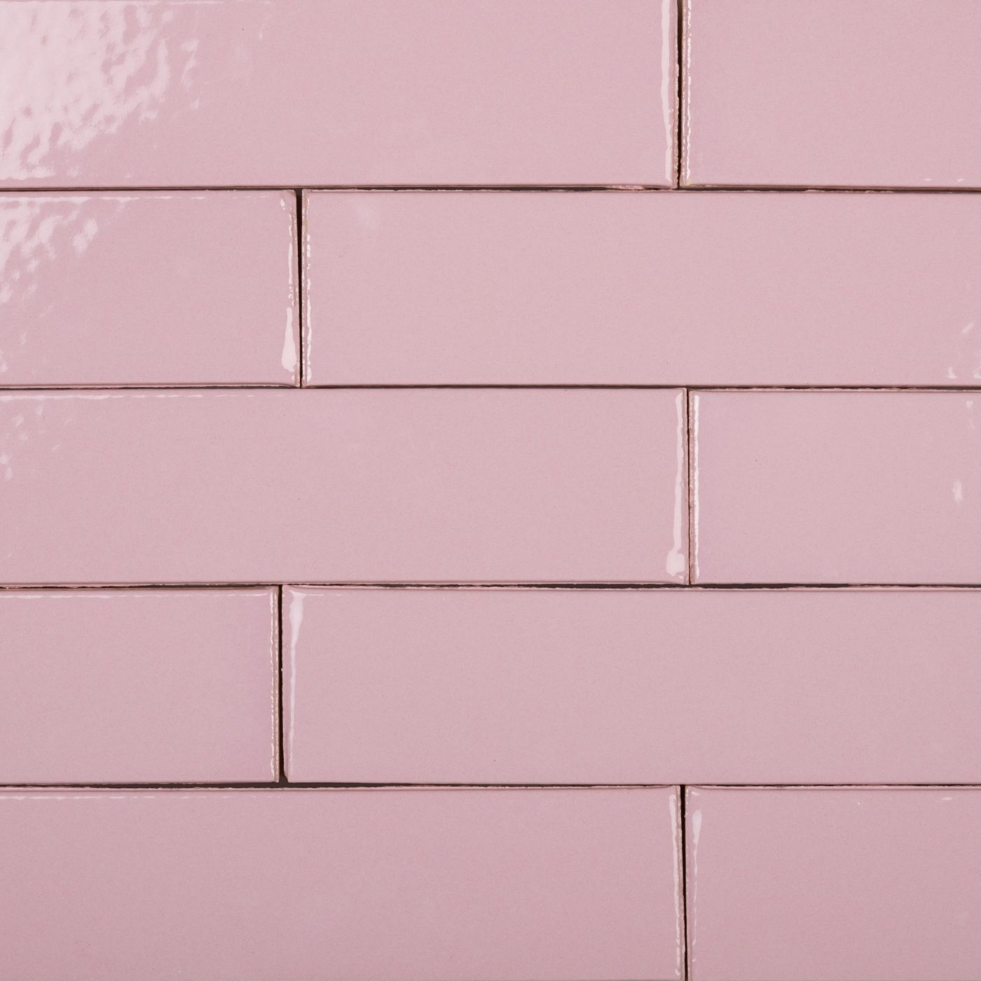 Plaquettes émaillées collées épiderme lisse rose calamine